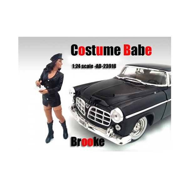 American Diorama Costume Babe Brooke 1:24 Scale