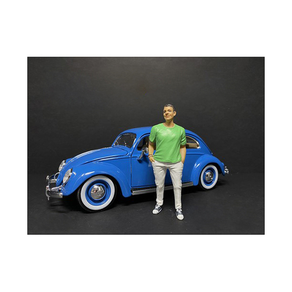 American Diorama Partygoers IX 4" 1/18 Scale Figurine