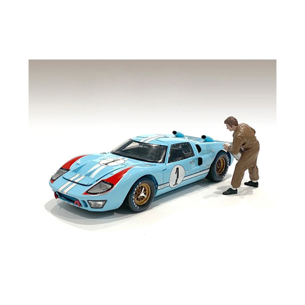 American Diorama Race Day 1 Figurine VI 1/24 Scale 2.5 Inch