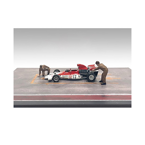 American Diorama "Race Day" Figures - 1/43 Scale, 2 Hand-Painted