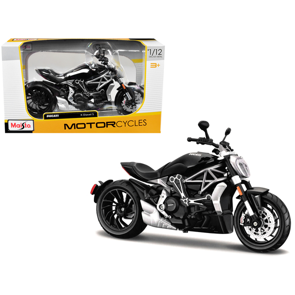 Maisto 1:12 Ducati X Diavel S Black Diecast Motorcycle